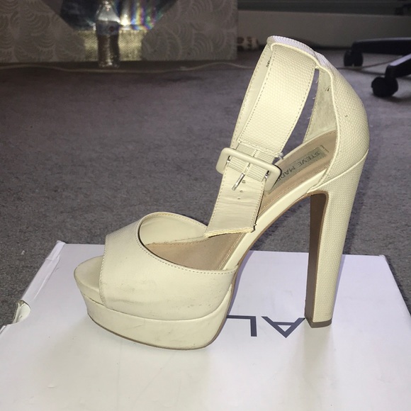 Steve Madden Shoes - Heels.